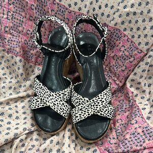 Gianni Bini Black and White Women's Sandals